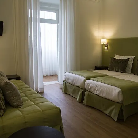 Dublin Hotel *